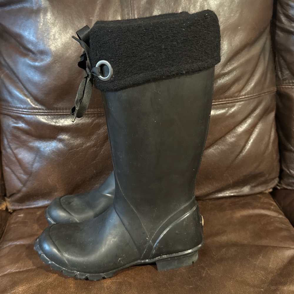 *SOLD* Black Rubber Rain Boots Lined with Bow Detail
